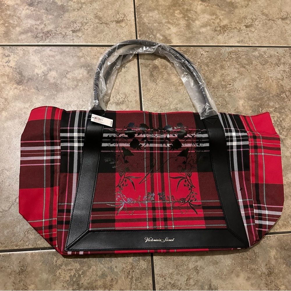 NWT Victorias Secret Red Plaid Tote Bag